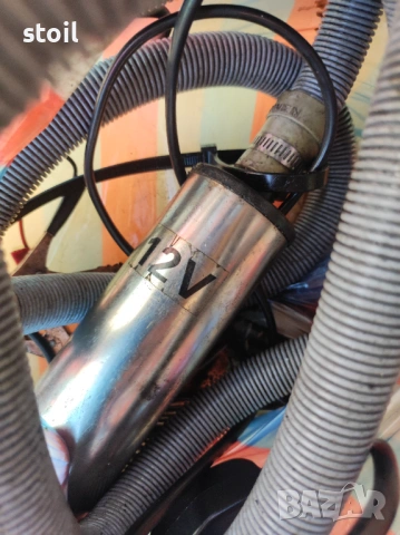 помпа на 12 волта с маркуч