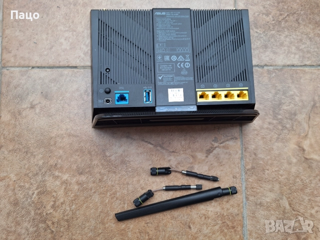 Безжичен рутер Asus DSL-AC68U, снимка 8 - Рутери - 52061408