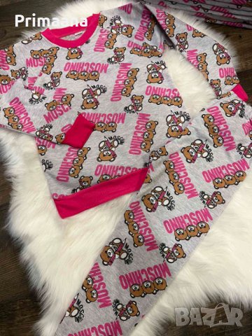 Ново!Детски екип  "Moschino"