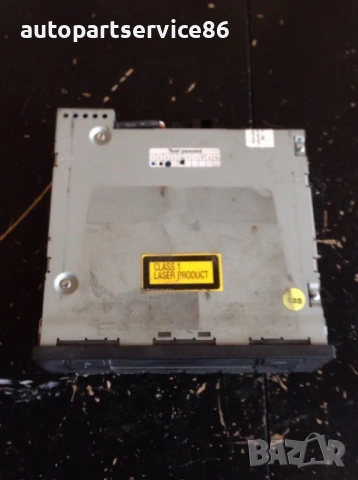 CD чейнджър 6 диска за Skoda Octavia (2006) 1Z0035111A, снимка 3 - Части - 54256011