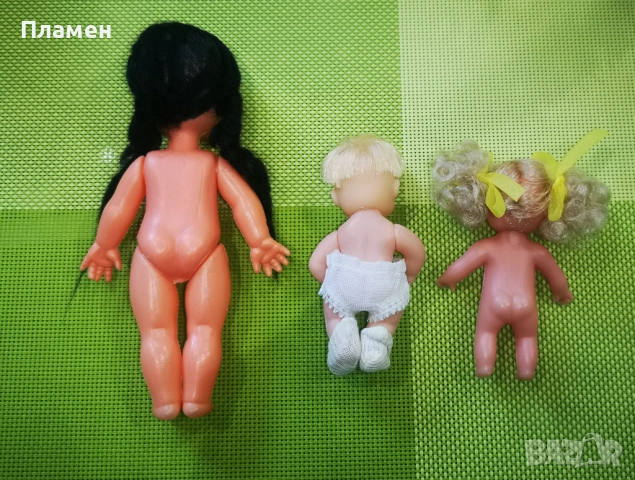 Малки ретро кукли Hong Kong , снимка 9 - Колекции - 46782819