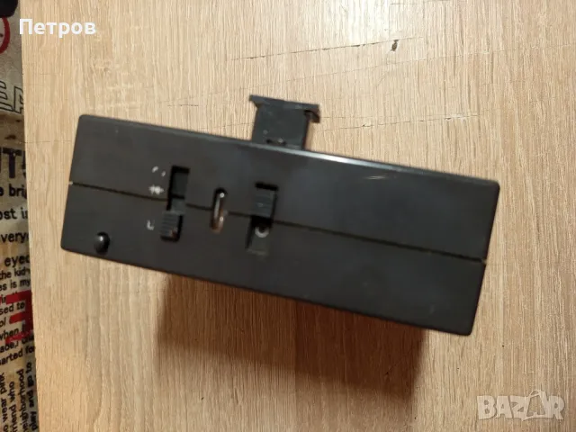 Светкавица за фотоапарат "Cornet"220, снимка 3 - Светкавици, студийно осветление - 49334100