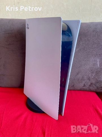 Конзола PS5 Digital Edition, снимка 2 - PlayStation конзоли - 52870213