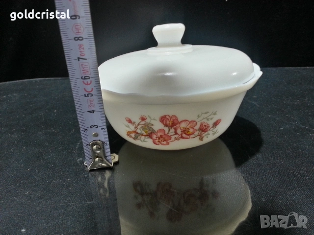 френски аркопал захарница , снимка 3 - Антикварни и старинни предмети - 53143858