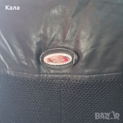 Елегантно дамско горнище на Lucy , снимка 3 - Палта, манта - 34536911