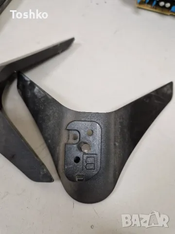 Стойка крачета за ТВ LG 32LH530V, снимка 2 - Стойки, 3D очила, аксесоари - 47367871