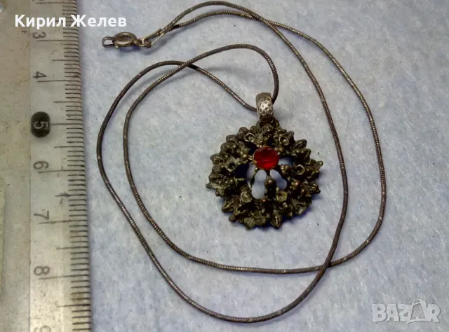 СТАР СКЪПОЦЕНЕН ПОСРЕБРЕН МЕДЕН МЕДАЛЬОН с НАТУРАЛЕН ГРАНАТ и СРЕБЪРНО КОЛИЕ СРЕБРО 925 ITALY 49773, снимка 13 - Антикварни и старинни предмети - 49886270
