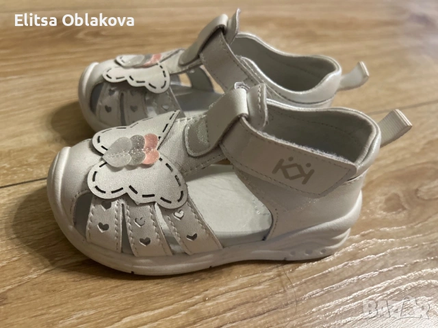 Сандали за момиче Колев и Колев 22 номер, снимка 3 - Детски сандали и чехли - 53978041