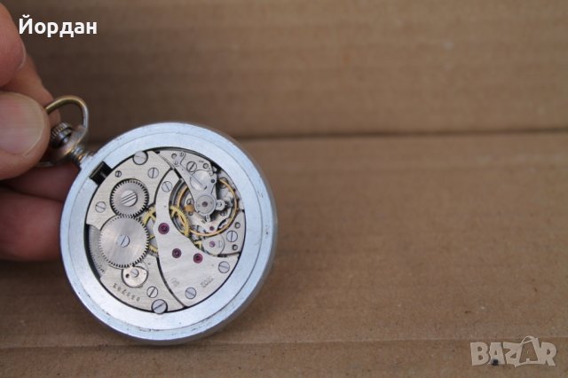 СССР джобен часовник ''Молния'', снимка 11 - Антикварни и старинни предмети - 44479575