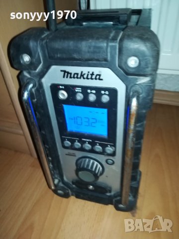 MAKITA RADIO-ENGLAND 2905221231, снимка 5 - Радиокасетофони, транзистори - 36909087