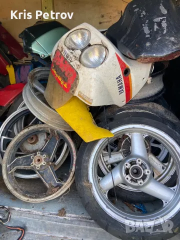 Бус Пълен С Части За Мотори, снимка 2 - Части - 50138630