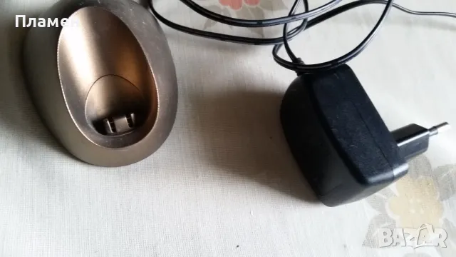 Зарядно с 5V адаптер