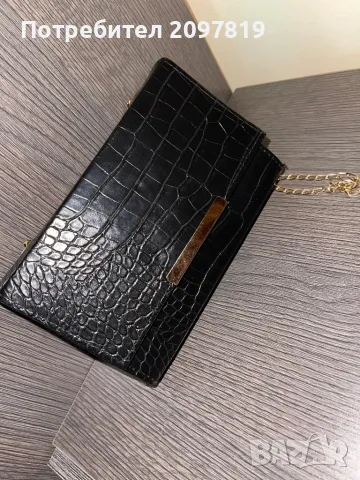 Дамска ежедневна чанта, снимка 2 - Чанти - 49862096