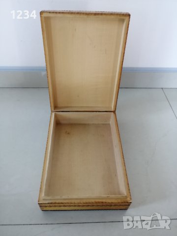 Дървена кутия 22 х 16 h 6 см. , снимка 3 - Други стоки за дома - 37551352