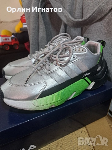 Маратонки Адидас