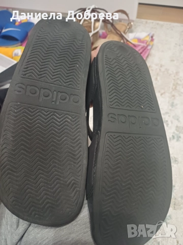 Оригинални сандали , снимка 2 - Детски сандали и чехли - 52296386