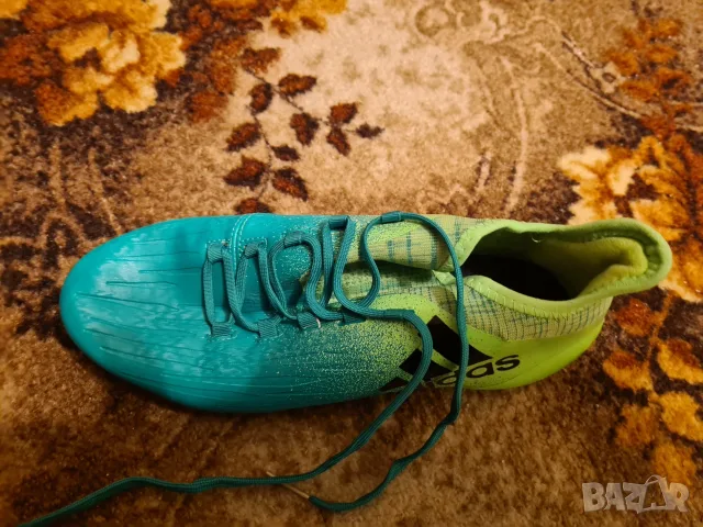 Бутонки Nike и Adidas 
