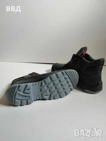 Работни обувки нови, снимка 4 - Мъжки боти - 52581146