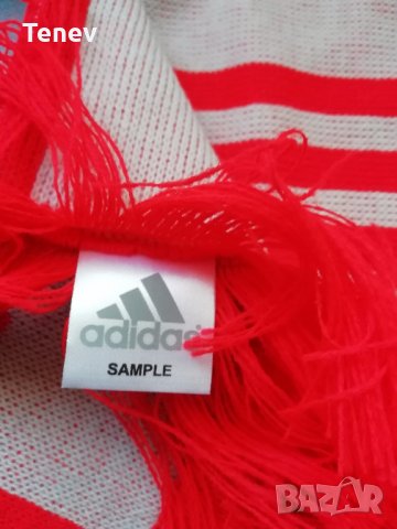 Spain Adidas оригинален нов шал Испания Адидас , снимка 3 - Футбол - 35417597