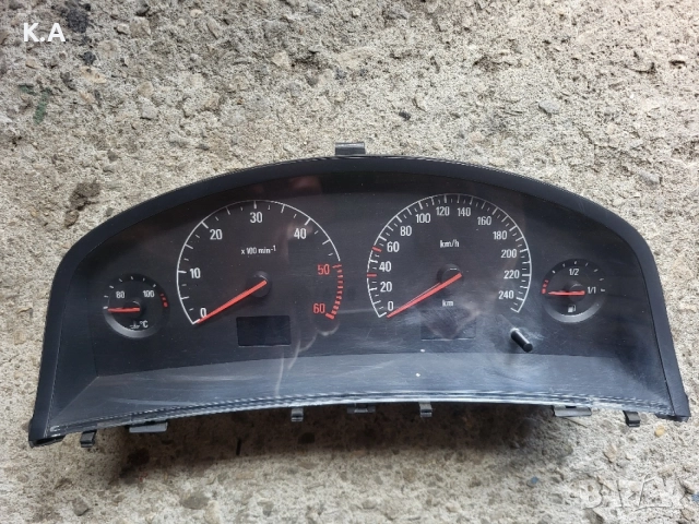 Километраж / Табло Opel Vectra C 13140897RS