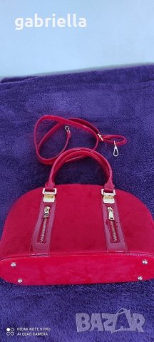 Дамска Чанта, снимка 2 - Чанти - 31865678