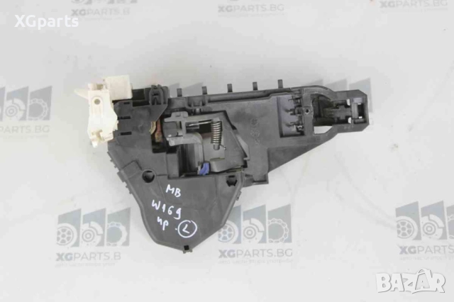 Дръжка с основа предна лява външна за Mercedes A-class W169 (2004-2012), снимка 2 - Части - 51929545