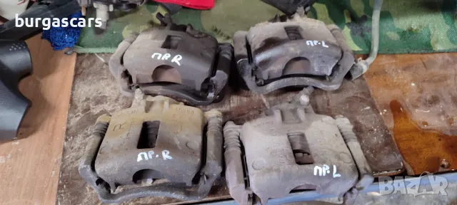 Предни спирачни апарати ляв десен Nissan Micra K11 - 50лв