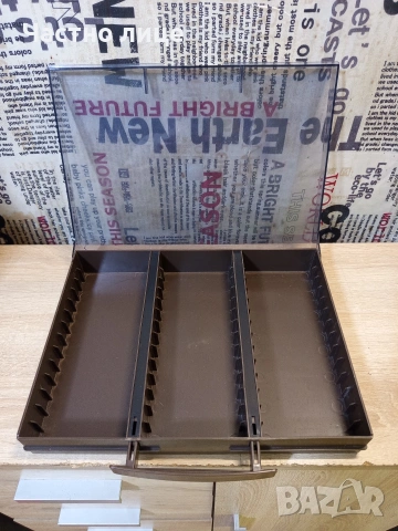 Кутия за съхранение на Аудио касети