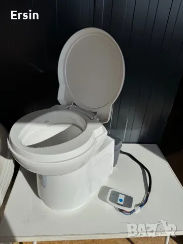 Тоалетна Thetford C263S нарезличим от нов , снимка 15 - Химически тоалетни - 49124986