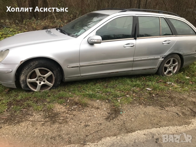 Мерцедес Ц клас 220 цди, снимка 2 - Автомобили и джипове - 52886817
