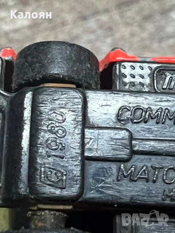 Метална количка - vintage Matchbox Command Vehicle Foam Unit, specifically the "City Airport", снимка 5 - Коли, камиони, мотори, писти - 51112593