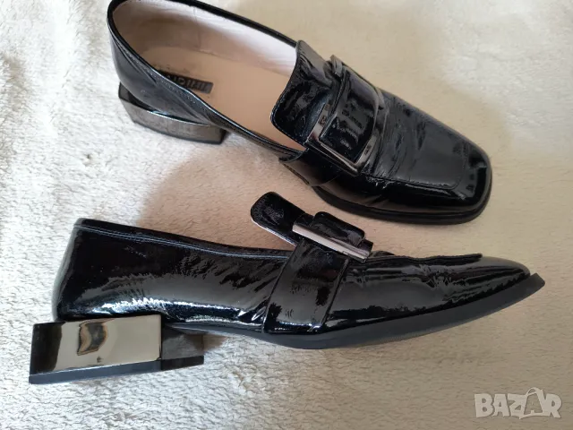 Дамски елегантни обувки на нисък ток номер 40 