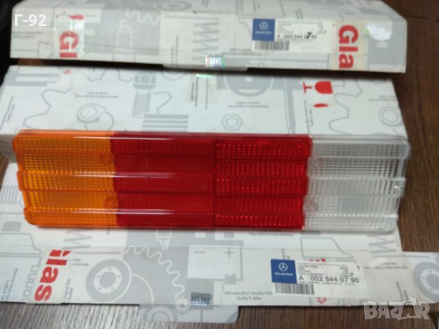 A0025440790**NEU**MERCEDES Стъкло за стоп задно дясно T2/LN1, VARIO 04.86-
