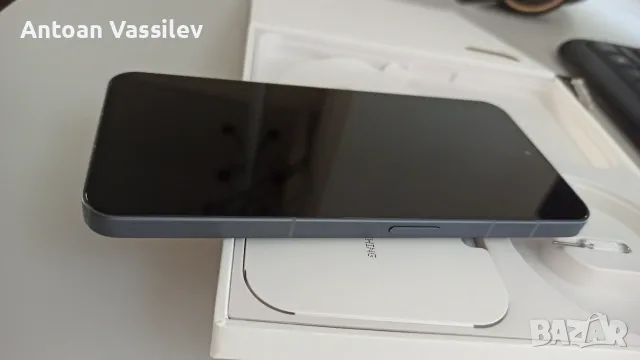 Продавам Nothing Phone 2 с 12GB RAM и 256GB вградена памет. перфектен, снимка 2 - Телефони с две сим карти - 55999839