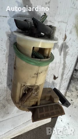 Горивна помпа за Citroen , Peugeot - 9637513680