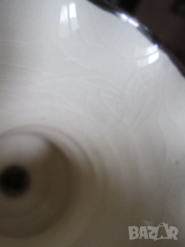 Стара порцеланова ваза ,кобалтов син цвят, позлата, снимка 4 - Вази - 34220539