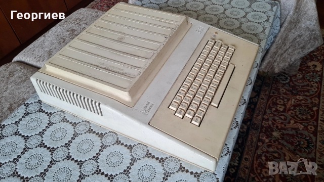 Компютър Правец 8М работещ , снимка 2 - За дома - 52099291