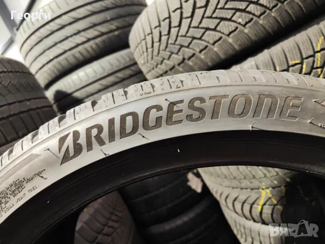 2бр.зимни гуми 275/35/21 Bridgestone, снимка 3 - Гуми и джанти - 48733896