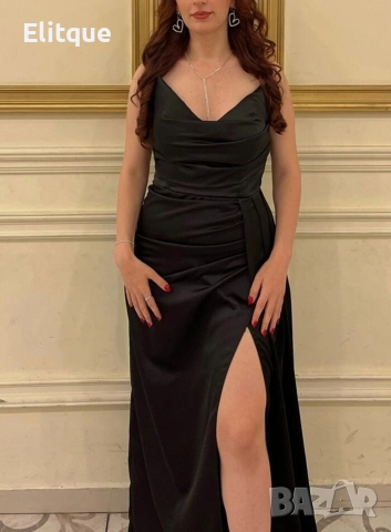 дълга сатенена рокля с цепка 