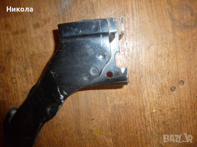 Основа под преден капак Пежо 107 1.0 куб 68 к.с , снимка 3 - Части - 37800324