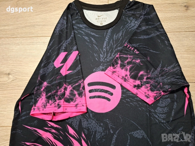 Флуоресцентна футболна фланелка на Барселона #Рафиня#11!, снимка 3 - Футбол - 52063636