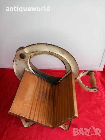 Raadvad, Старинна Гилотина за Рязане на Хляб и Колбаси, снимка 4 - Антикварни и старинни предмети - 53279896