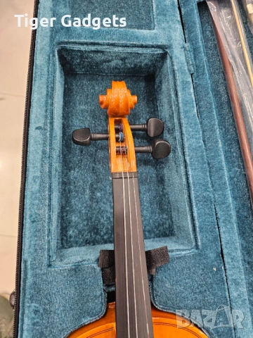 Forenza Uno Series 4/4 – цигулка комплект за начинаещи (пълен размер) + 3 лъка, снимка 5 - Струнни инструменти - 53973994