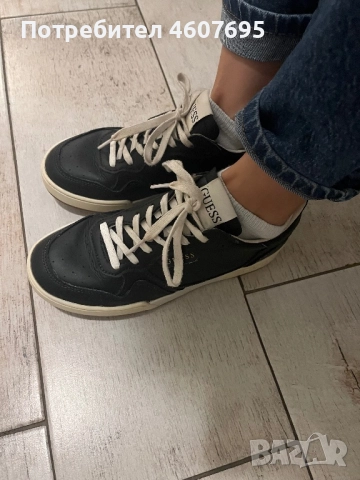 Дамски маратонки Guess, снимка 4 - Маратонки - 52045062