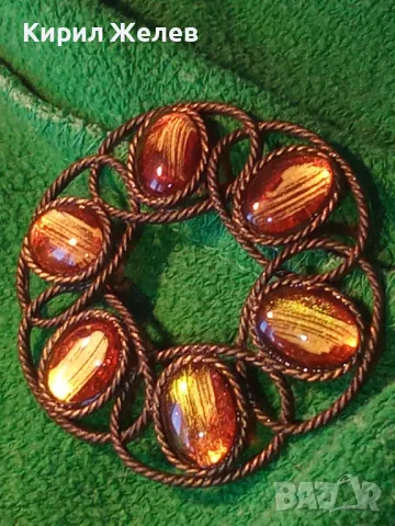 СТАРА ЛАКИРАНА МЕСИНГОВА РЕТРО АРТ СТИЛ БРОШКА с ЦВЕТНО СТЪКЛО Тип МУРАНО 31898, снимка 13 - Антикварни и старинни предмети - 48160239