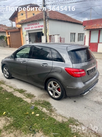 Мерцедес б-2012г., снимка 9 - Автомобили и джипове - 52311371