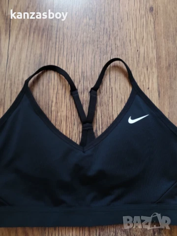 nike sport bras - страхотно бюстие КАТО НОВО M, снимка 3 - Корсети, бюстиета, топове - 51221217
