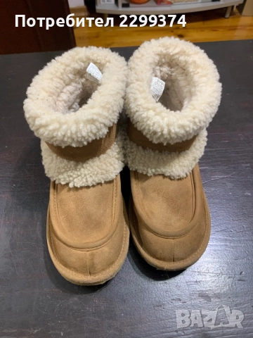 UGG 35 номер, снимка 3 - Детски боти и ботуши - 51956278