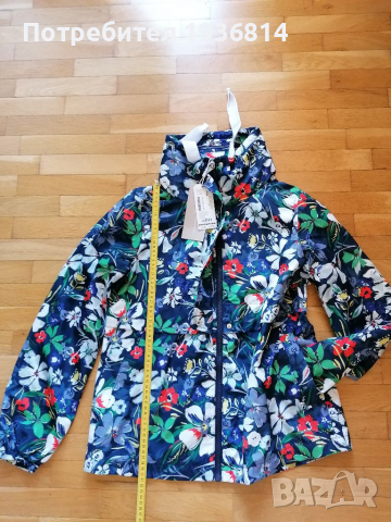 Яке на Том Тейлър , снимка 2 - Якета - 36399851