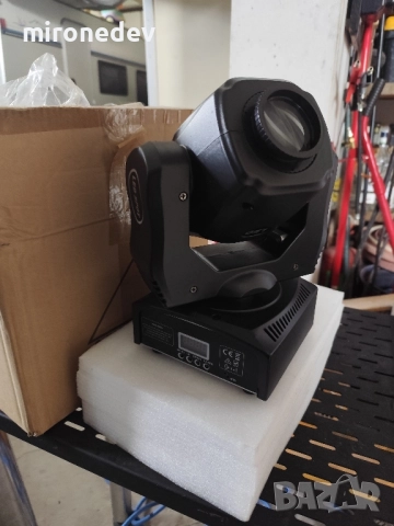 Moving head дискотечно осветление